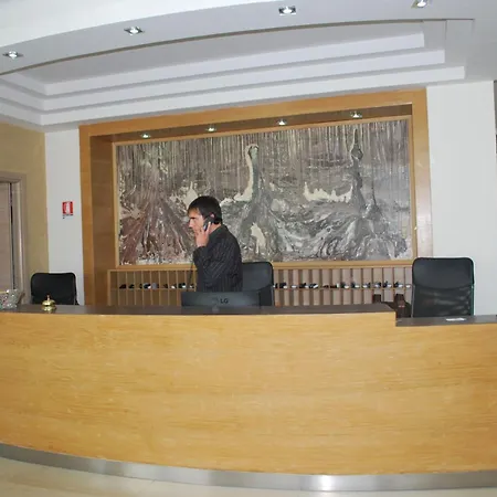 Hotel The Queen