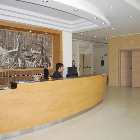 Hotel The Queen Pastorano