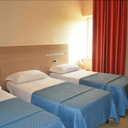 The Queen 4* Pastorano