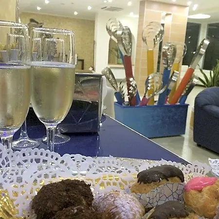 Otel The Queen Pastorano